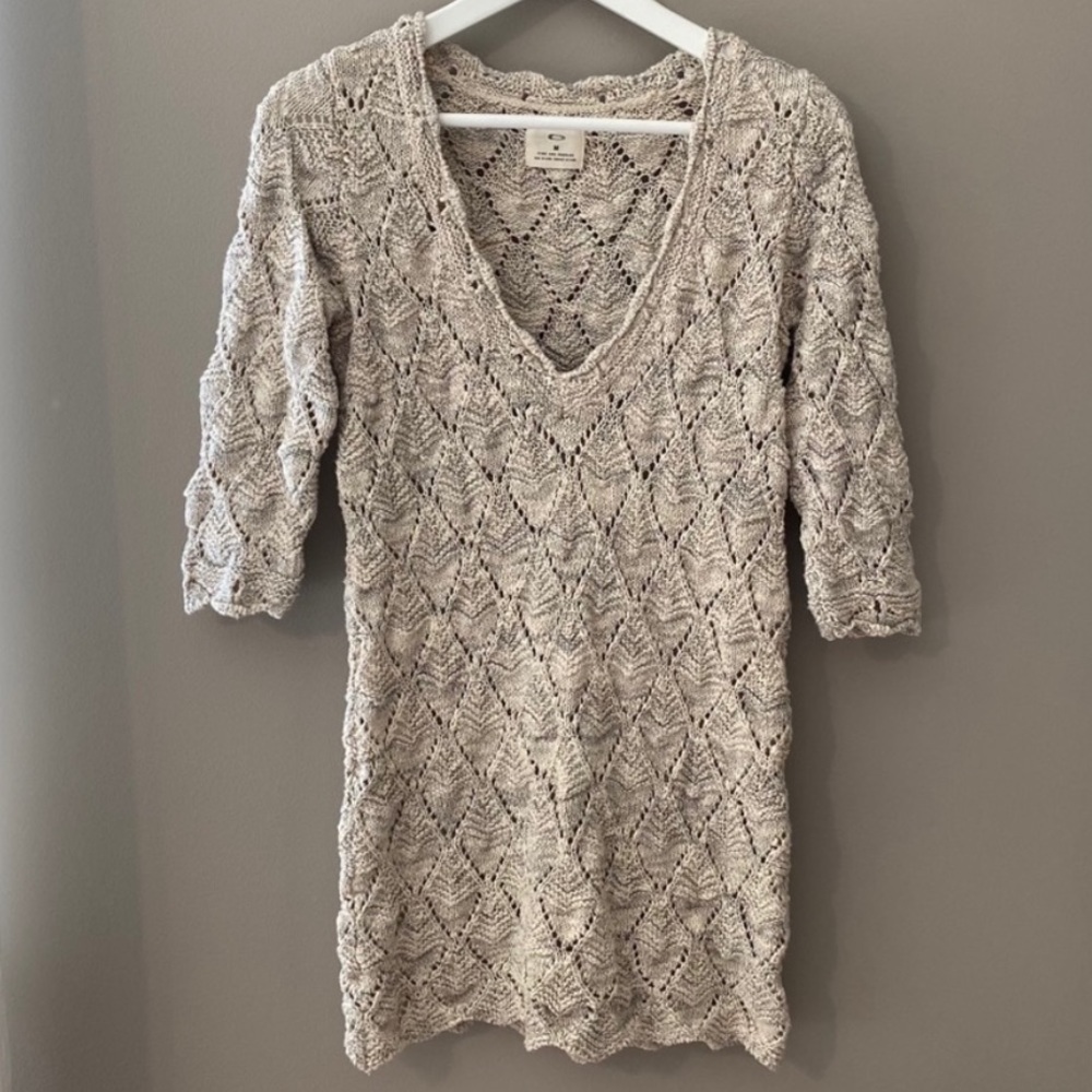 Pins & Needles Half Sleeve Long Sweater Cream Sz Medium